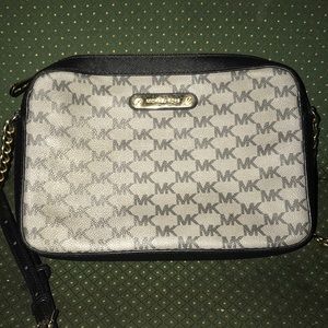 Michael Kors Crossbody Bag